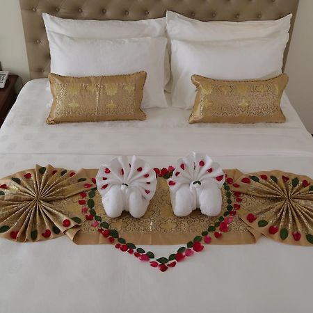 Pacific Hotel Yangon Luaran gambar