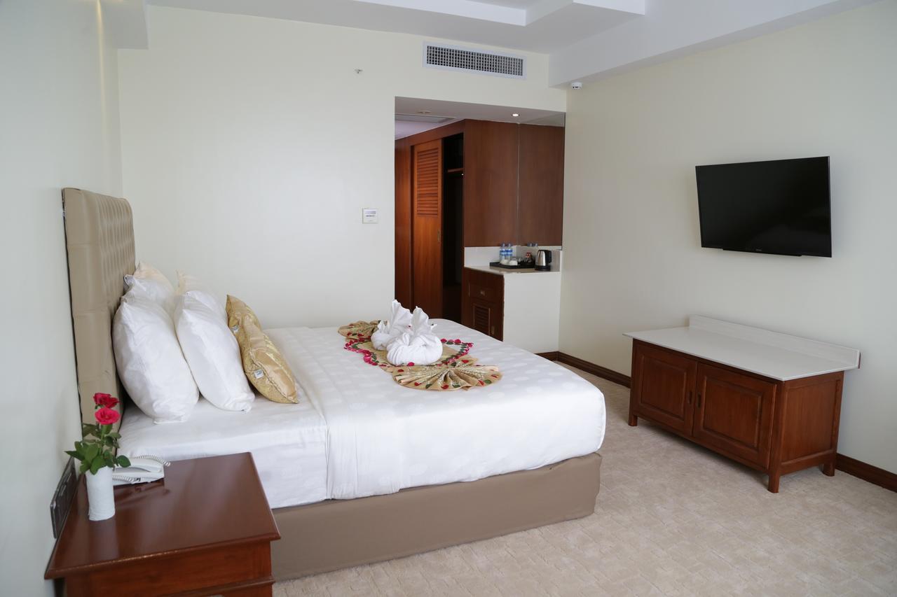 Pacific Hotel Yangon Luaran gambar