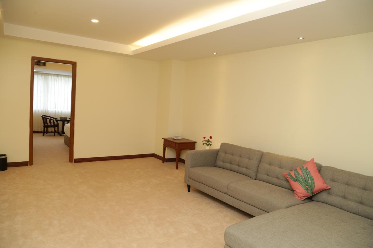 Pacific Hotel Yangon Luaran gambar